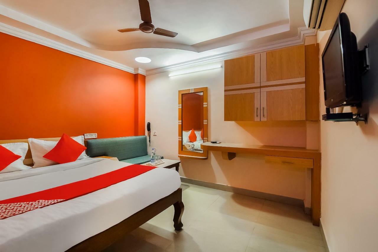 Bagya'S Residency Hotel Anantapur Esterno foto
